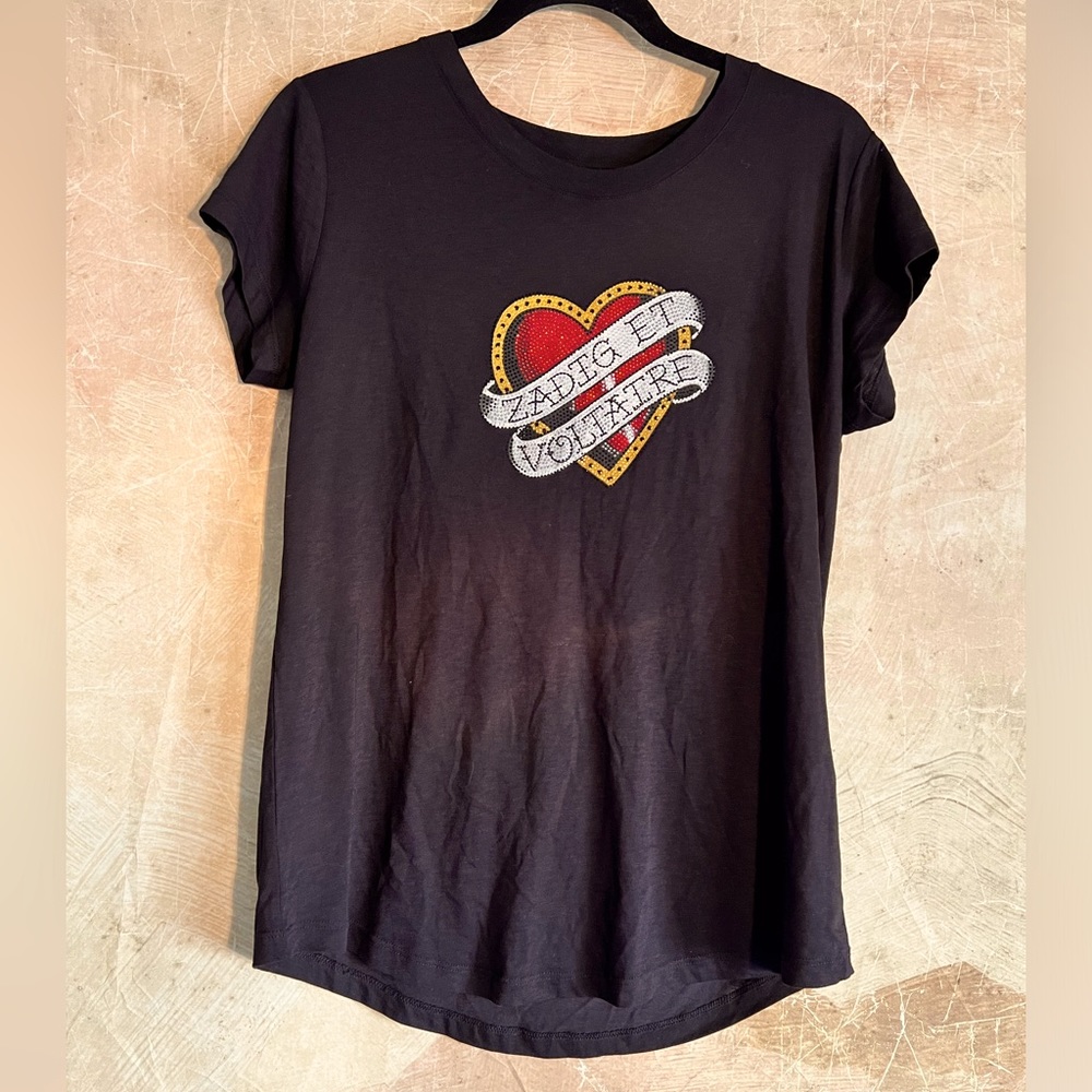 Zadig & Voltaire T-shirt with rhinestone heart. Size L.